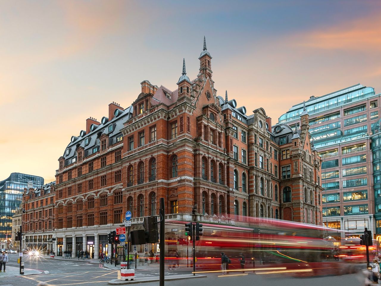 Andaz Liverpool Street London - a concept by Hyatt