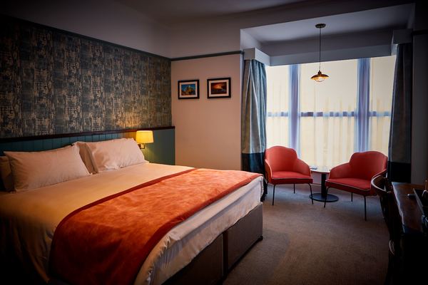 Anglesey Arms Hotel