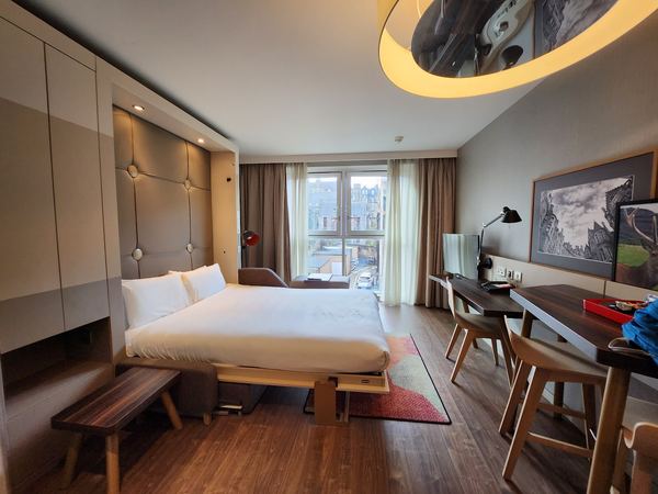 Aparthotel Adagio Edinburgh Royal Mile