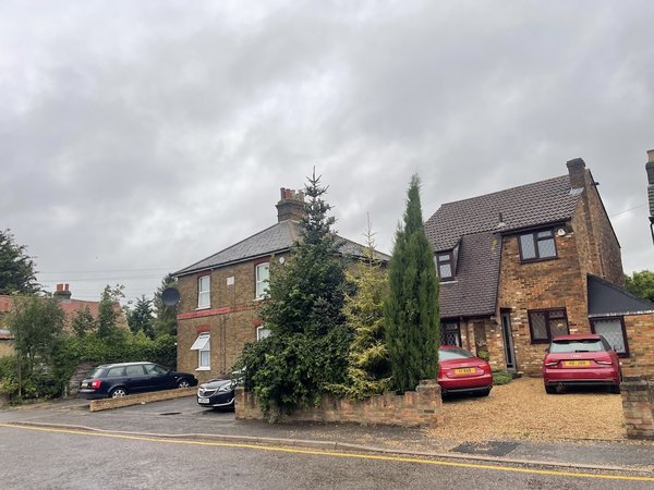 Apple House Guest House Heathrow Airport