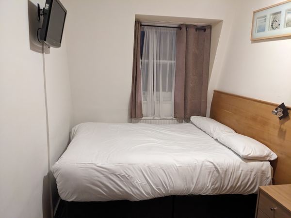 Arriva Hotel