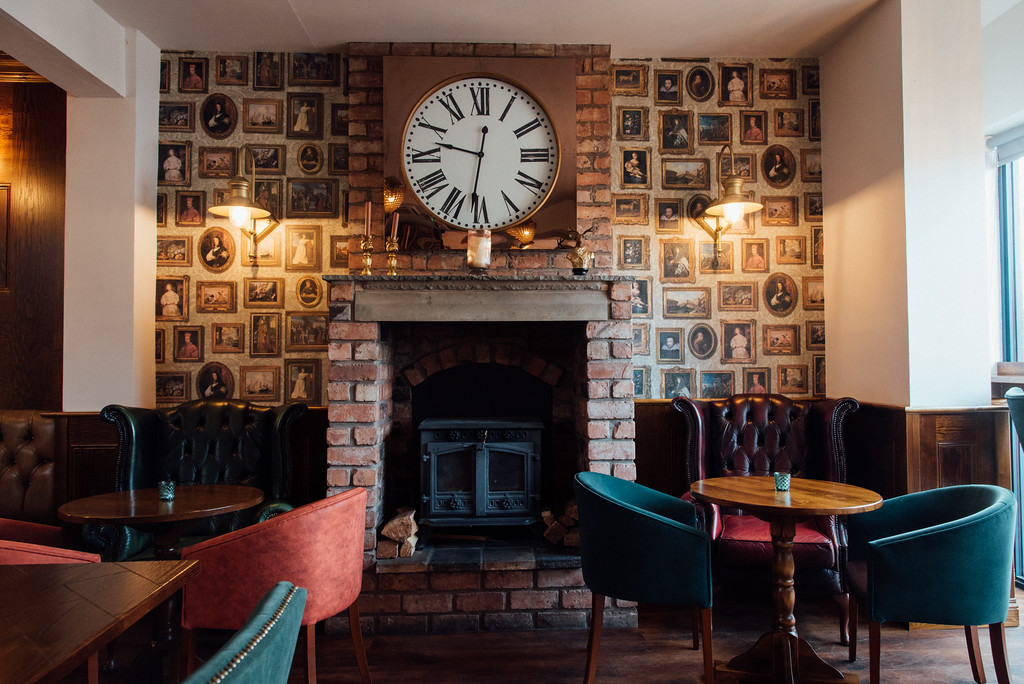 Arthurs Bar & Accommodation