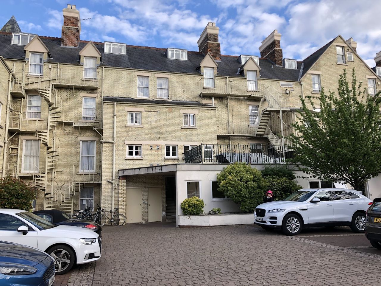 Arundel House Hotel