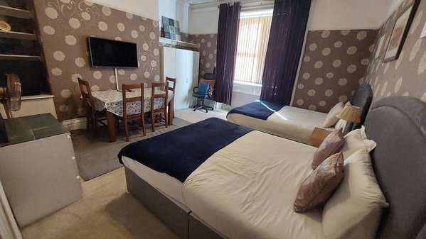 Ashfield Hotel