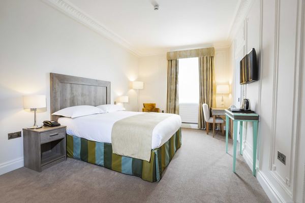 Astor Court Hotel