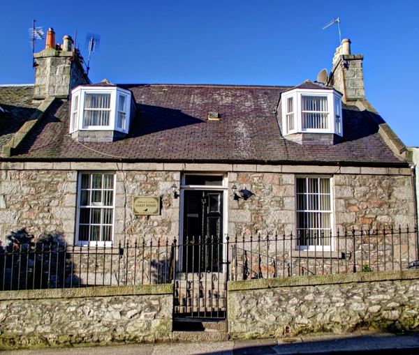 Atticus Central Guest House