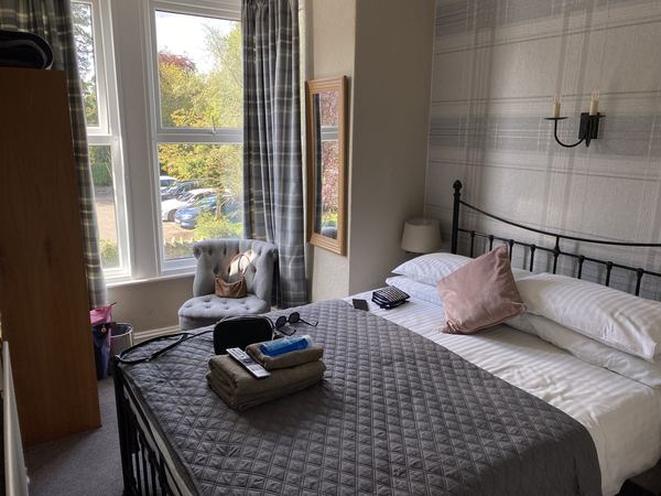 Autumn Leaves Guest House