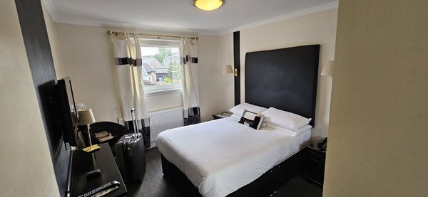 Avonbridge Hotel