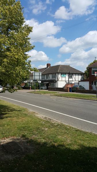 Aylesbray Lodge