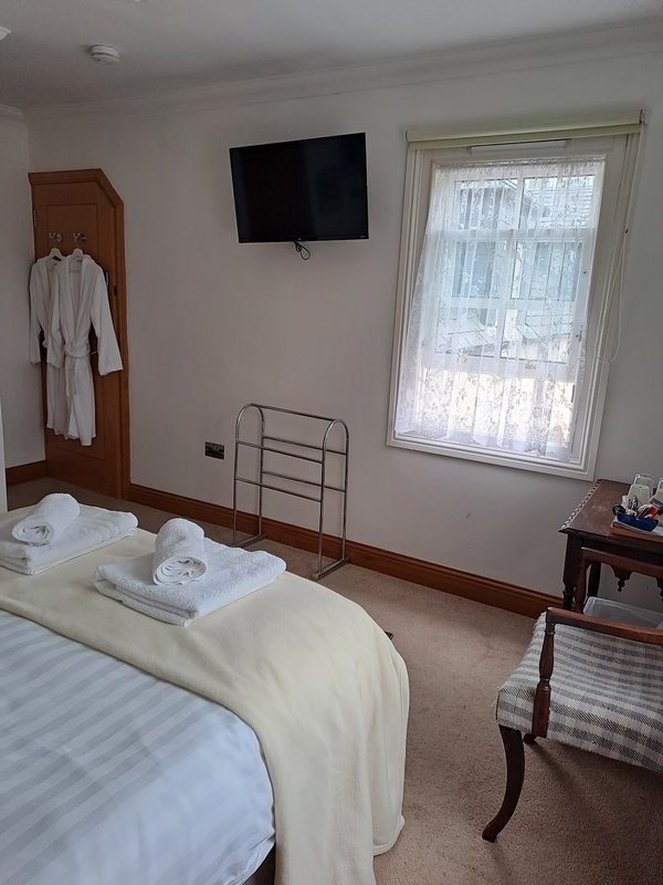 B&B at No 4