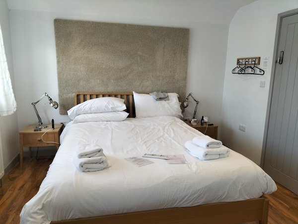 B - Simply Rooms