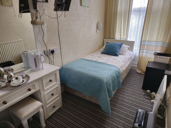 Balmoral Lodge Hotel