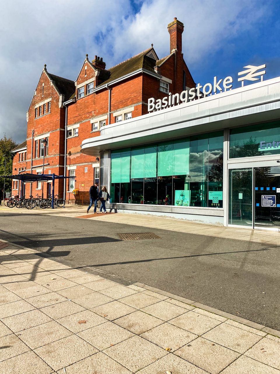 Basingstoke by train station