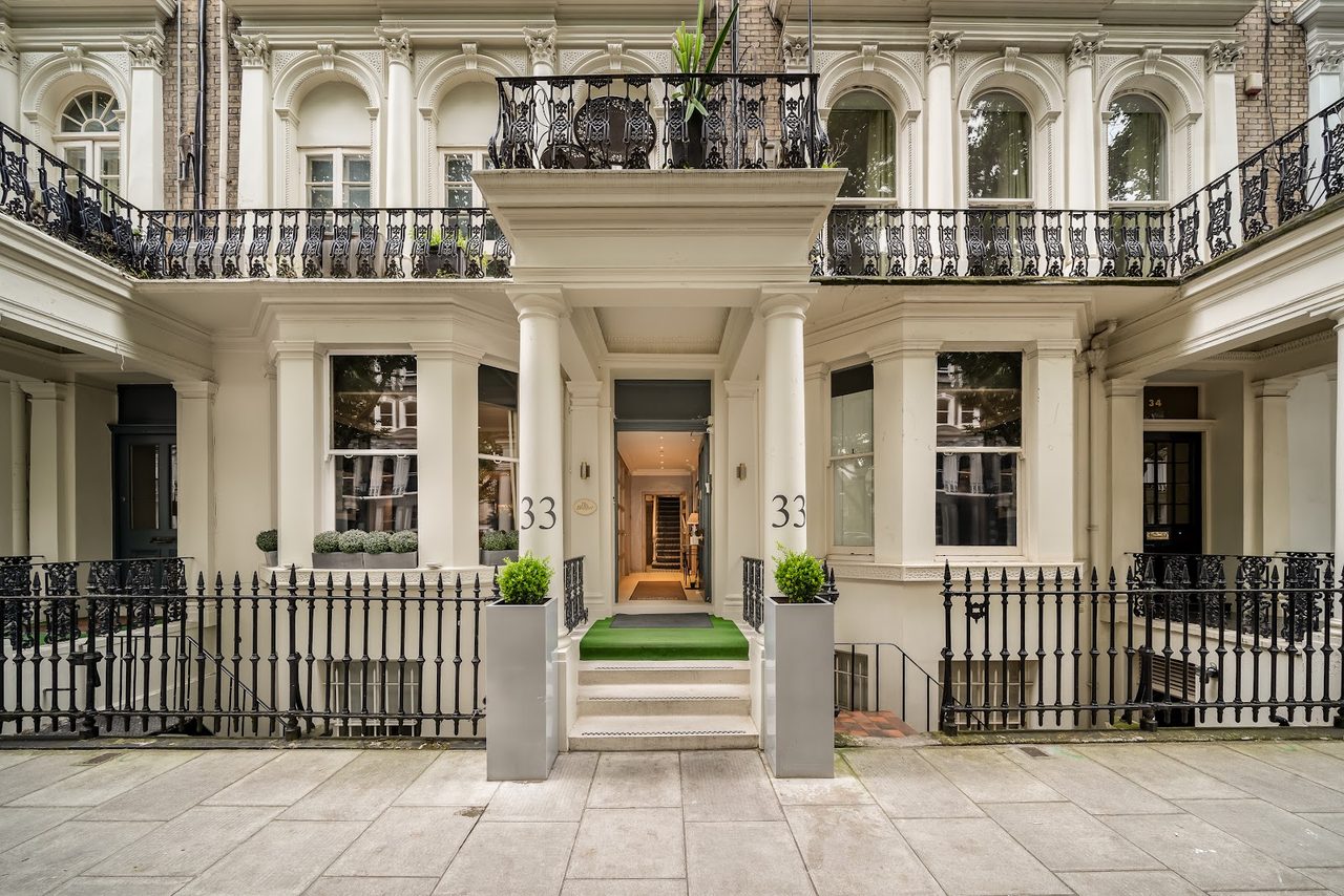 Beaufort Hotel
