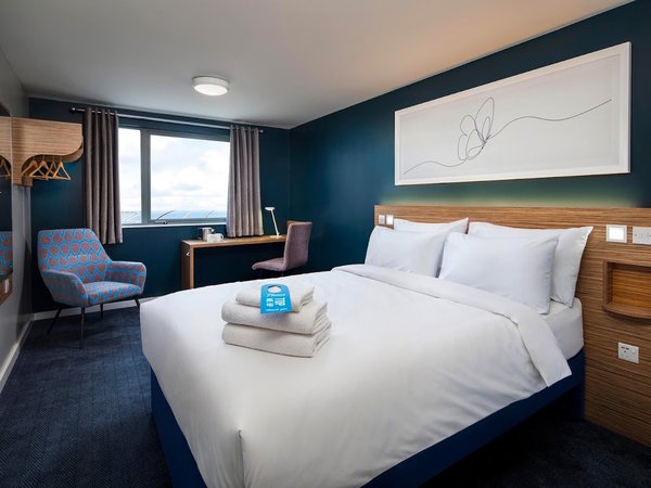 Beautiful Room Central Ipswich
