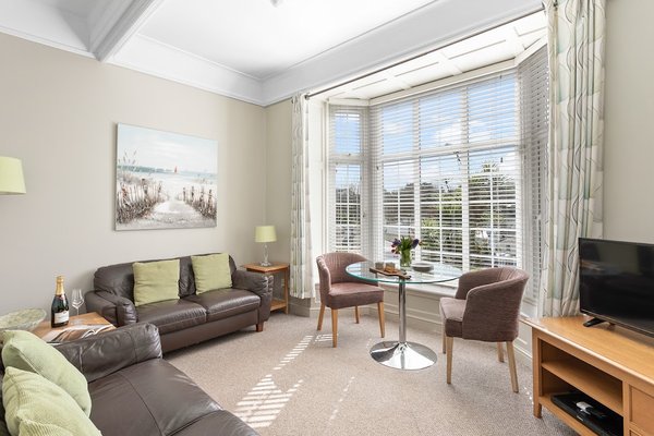 Bedford House Apartments