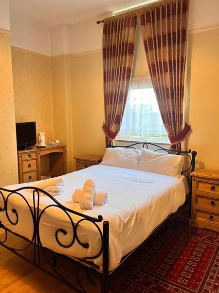 Beech Mount Grove Suites