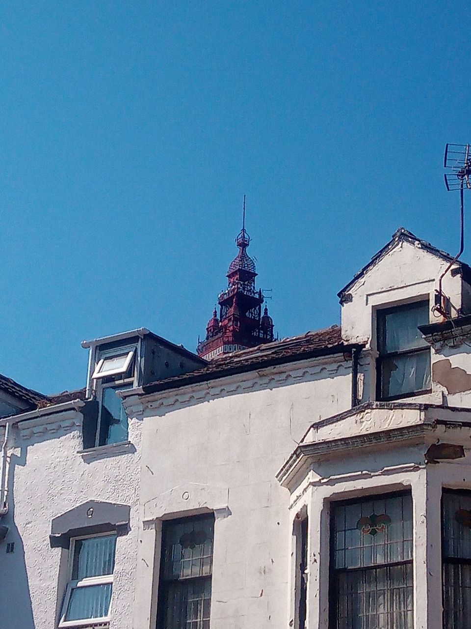 Belroy Hotel
