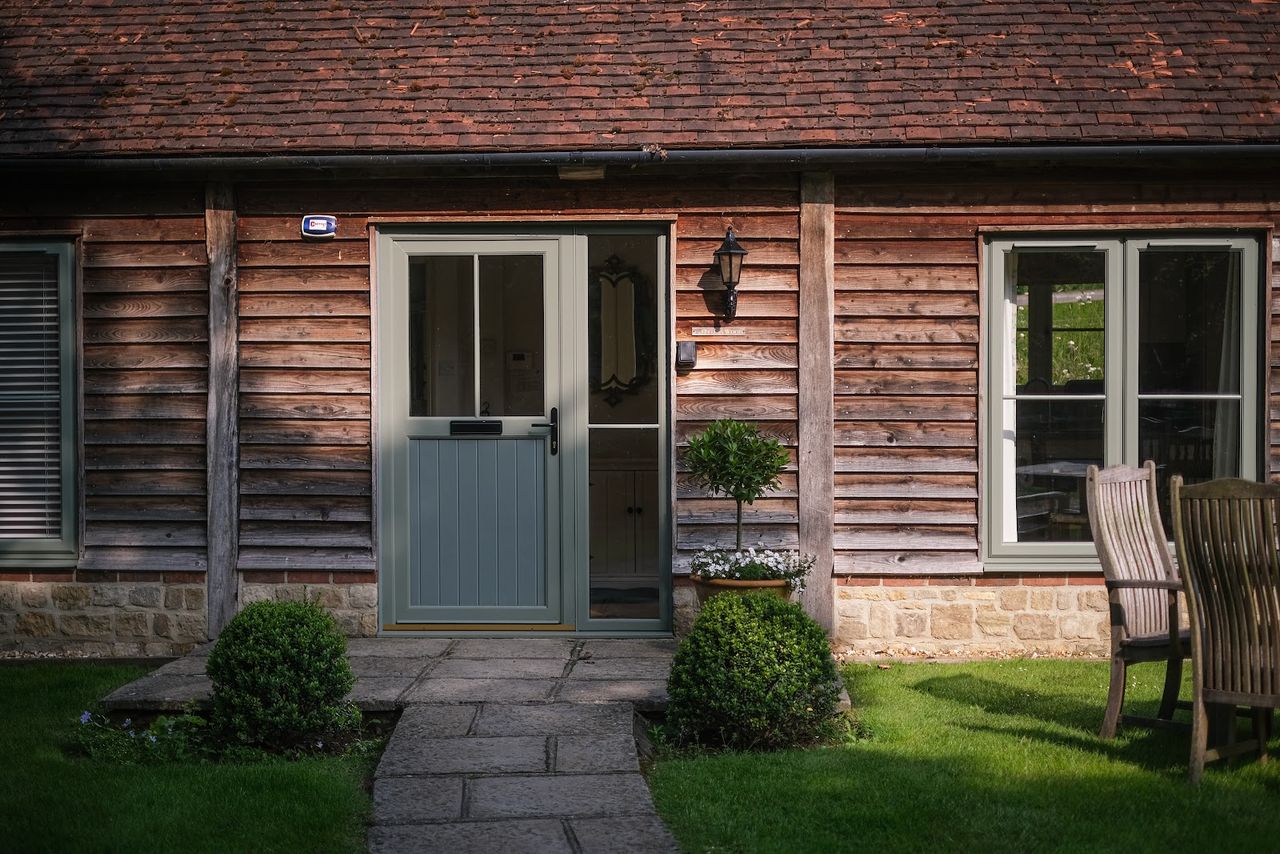 Benbow Pond Holiday Cottages
