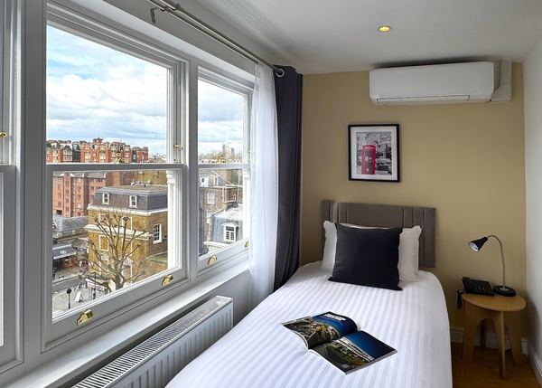 Berjaya Eden Park London Hotel