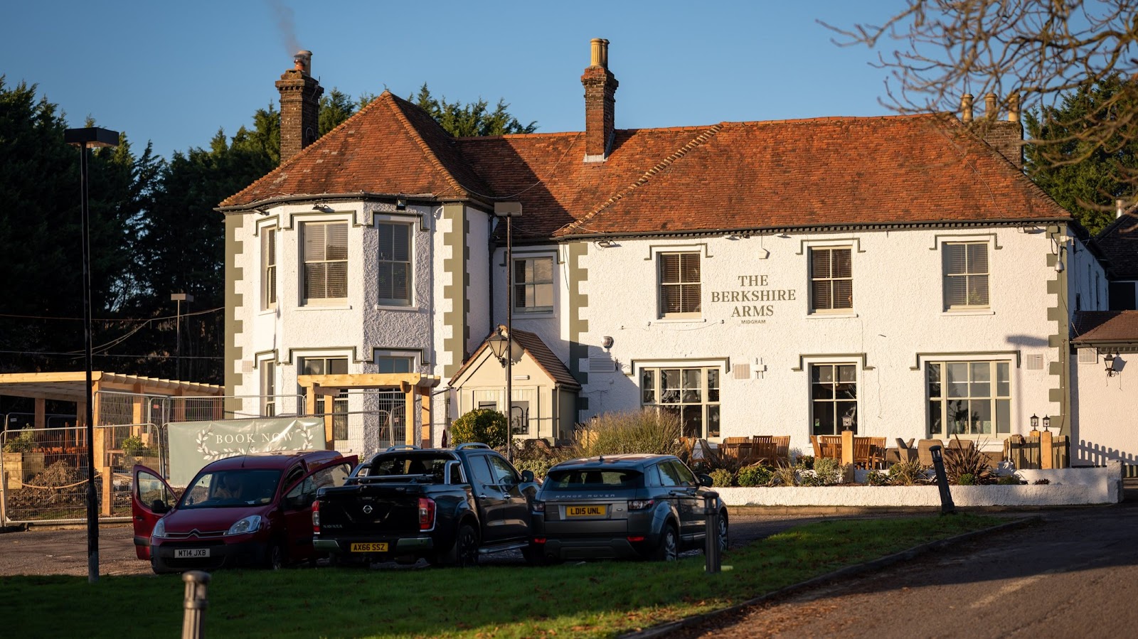 Berkshire Arms by Chef & Brewer Collection