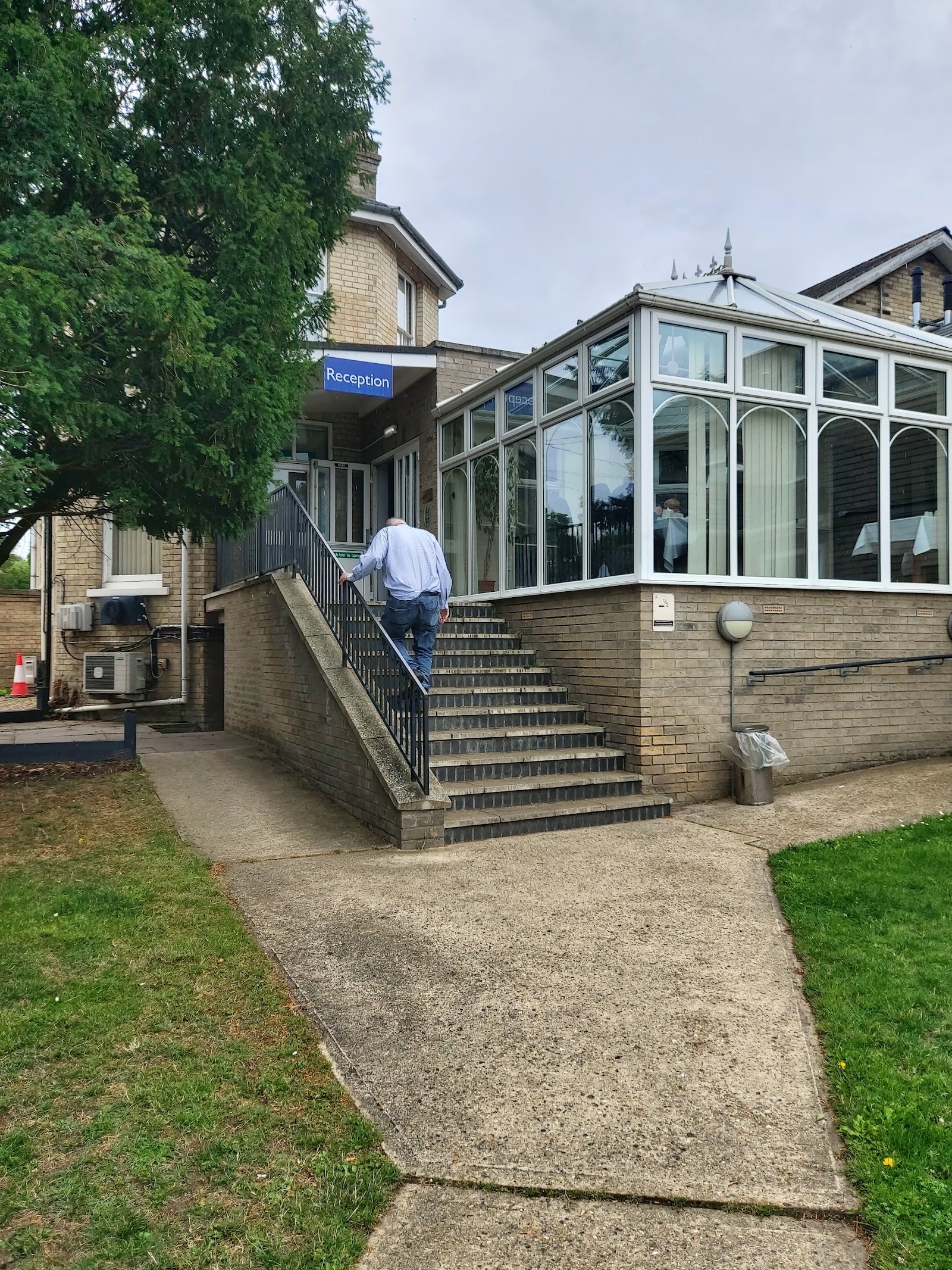Best Western Claydon Hotel