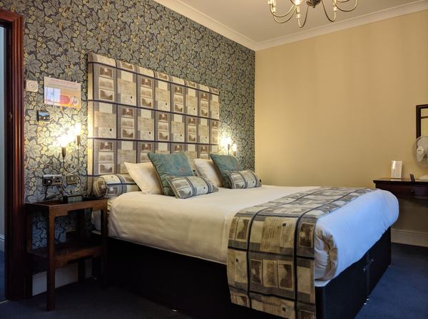 Best Western Plough & Harrow Hotel