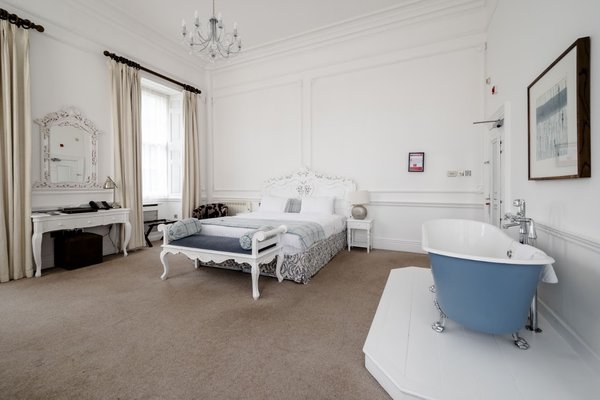 Best Western Plus Aston Hall Hotel
