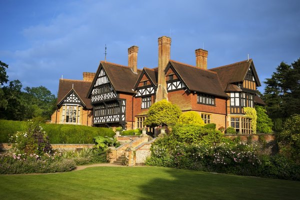Best Western Plus Grims Dyke Hotel