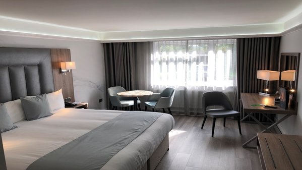 Best Western Premier Heronston Hotel & Spa