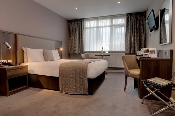 Best Western Ship Hotel