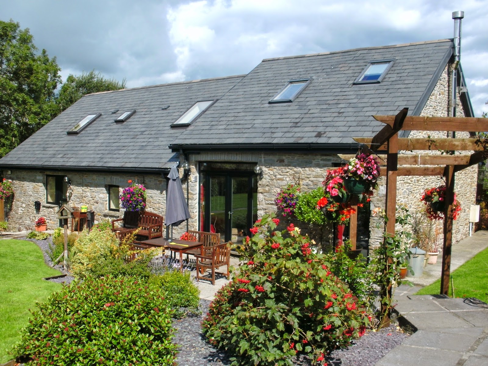Beudy Bach Bed & Breakfast