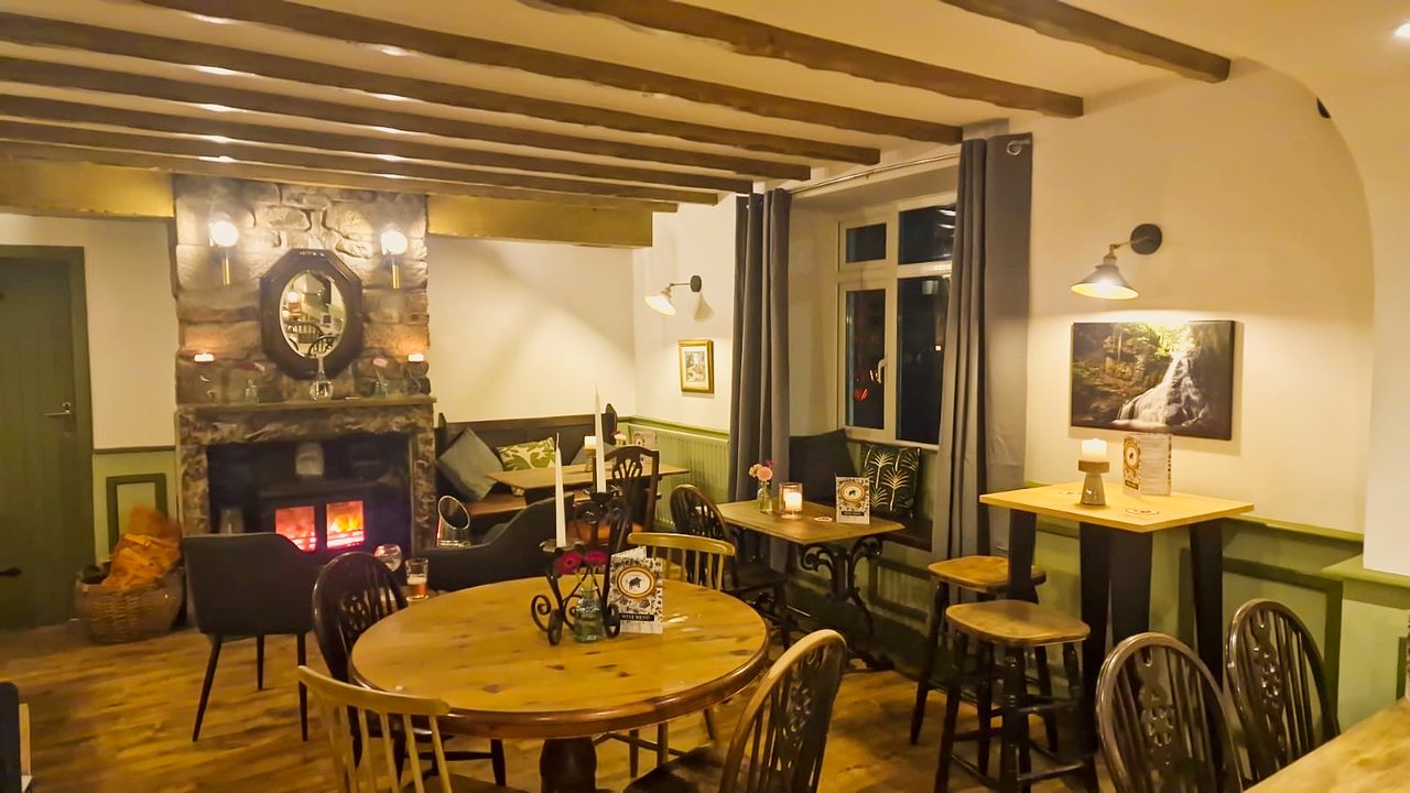 Black Bull Hotel