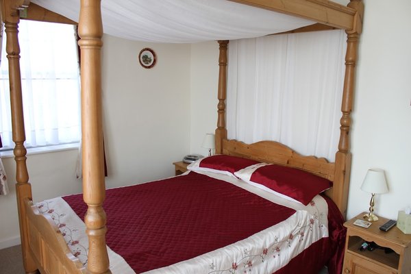 Black Swan Guest House