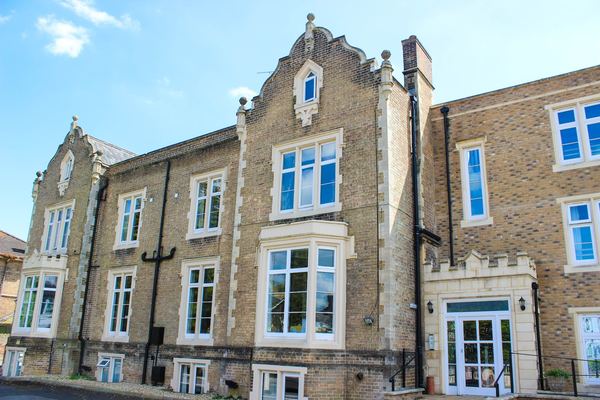Blorenge House