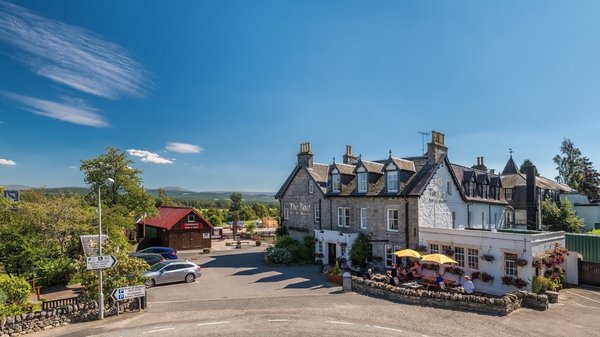 Boat Country Inn and Restaurant