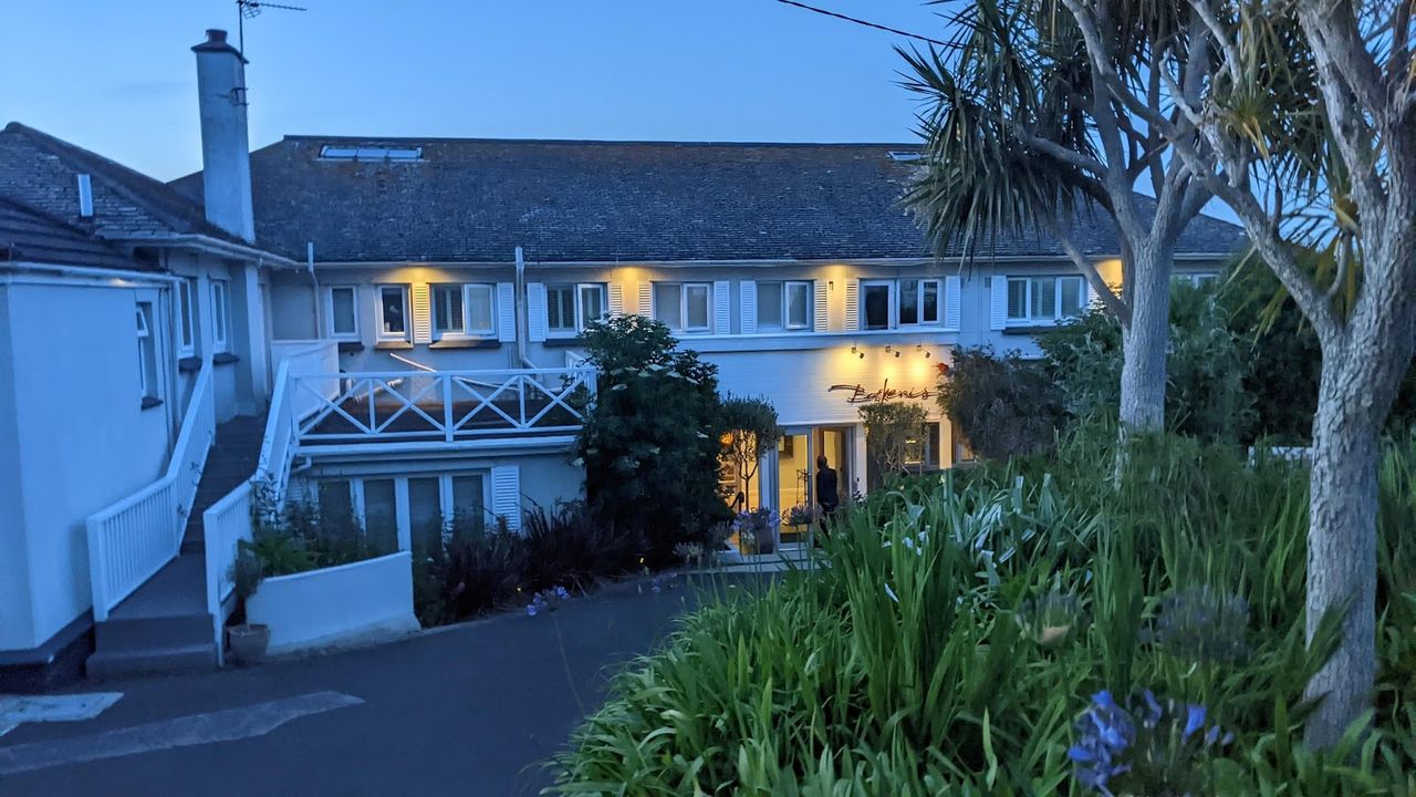Boskerris Hotel