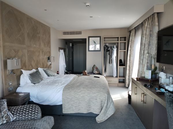 Boulevard Hotel