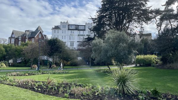 Bourne Hall Hotel