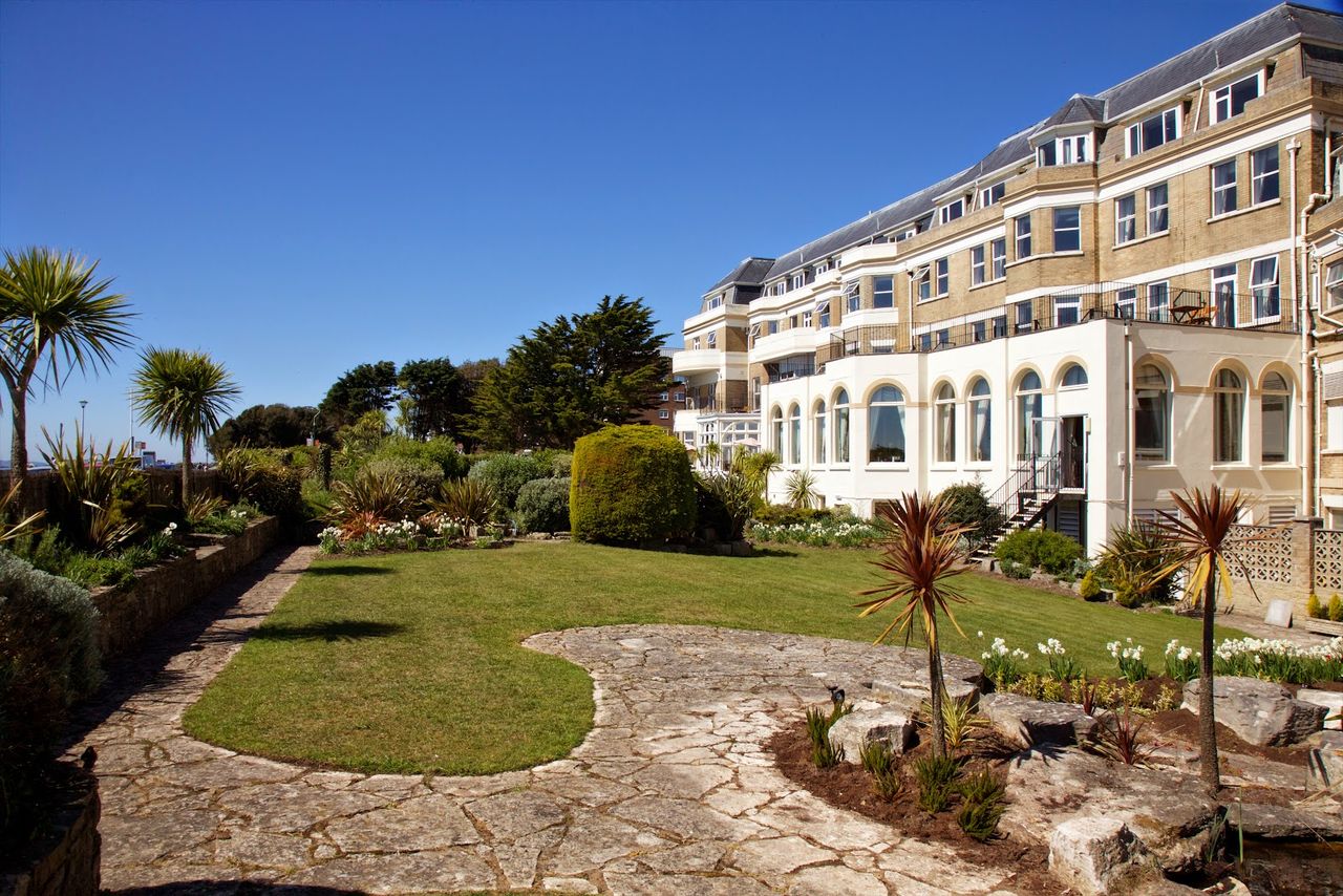 Bournemouth Carlton Hotel By Sunday