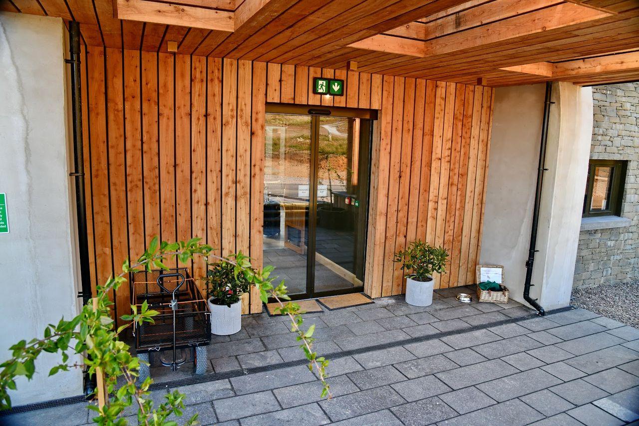 Bracken Hide Hotel