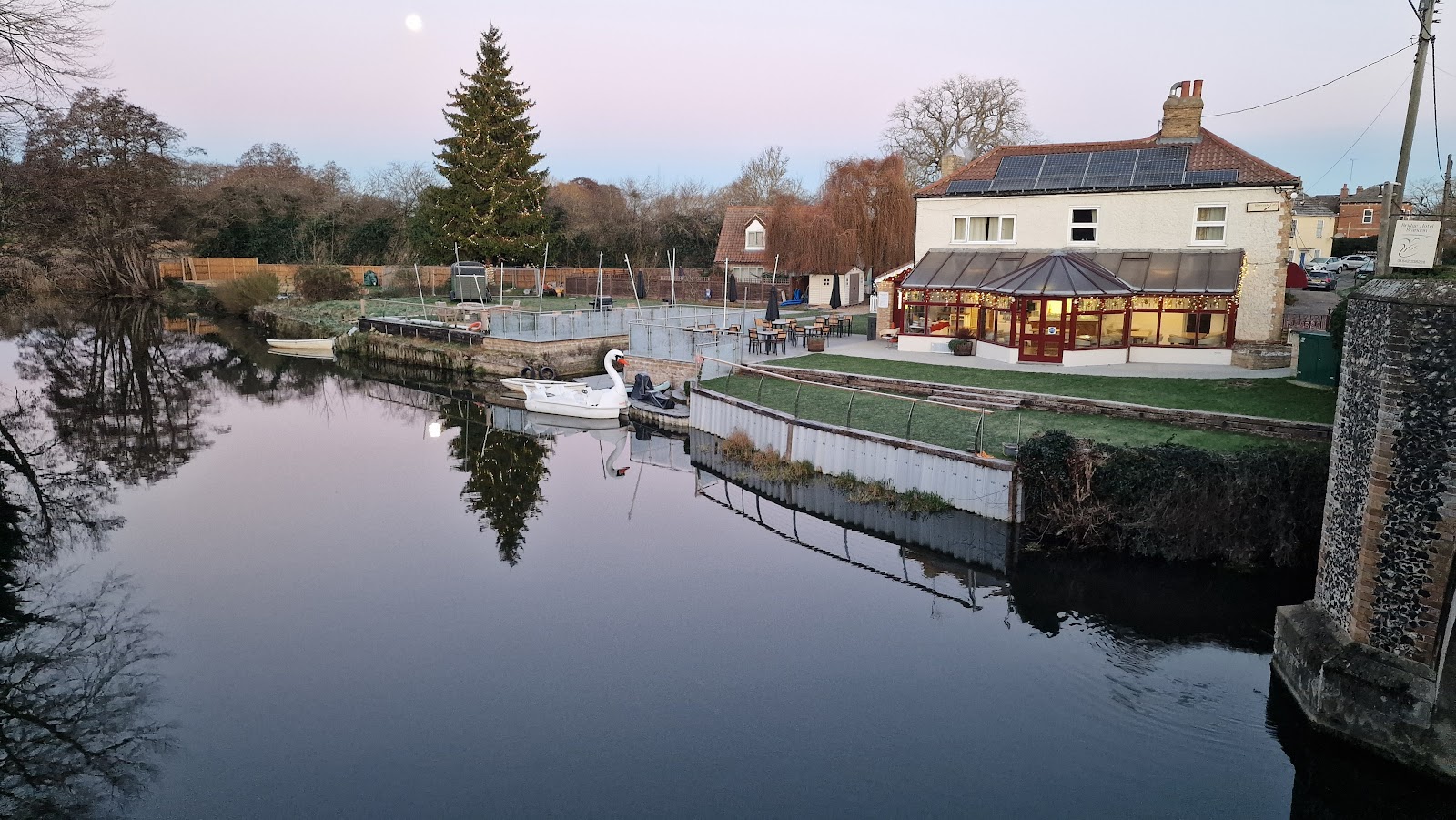 Bridge Hotel Brandon