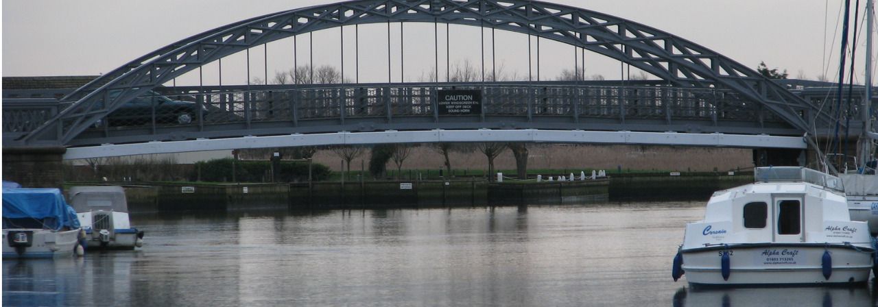 Bridge Stores