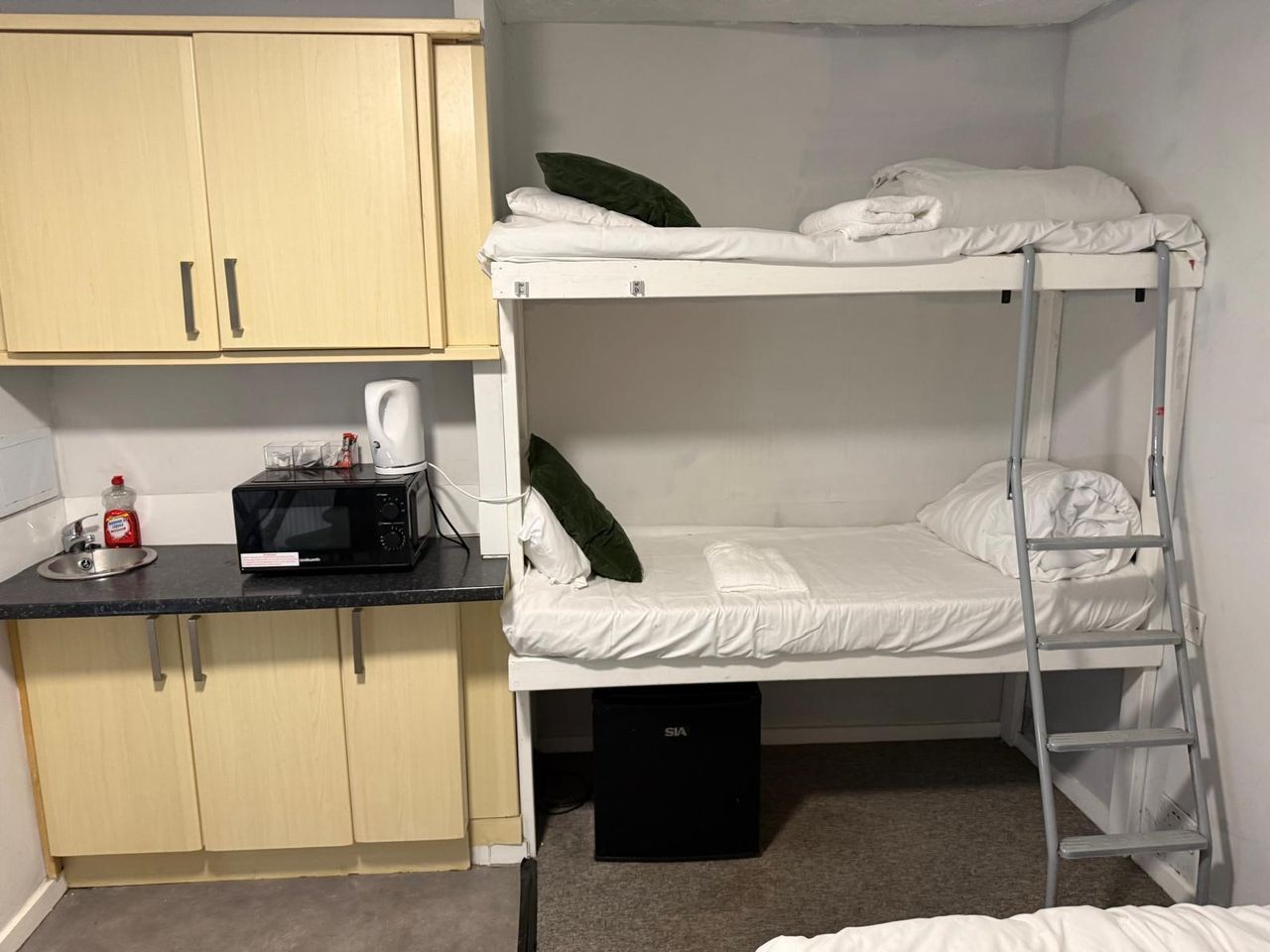 Brighton Breeze Hotel