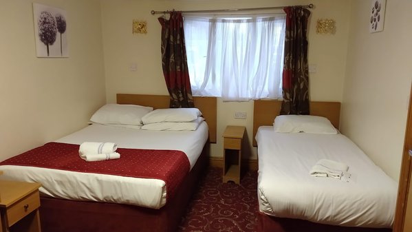 Britannia Inn Hotel