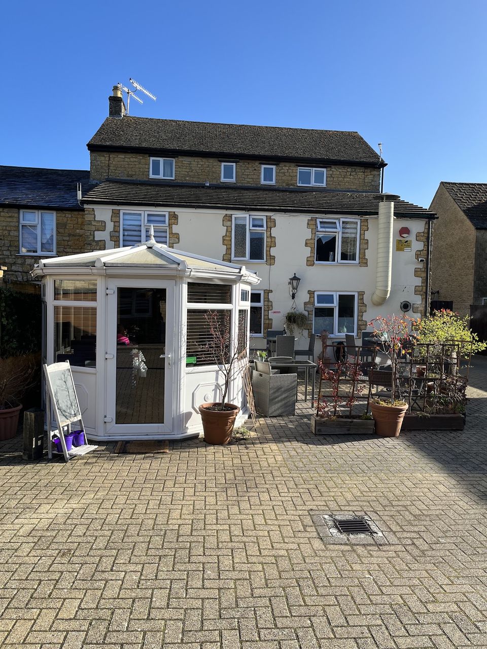 Broadlands Hotel