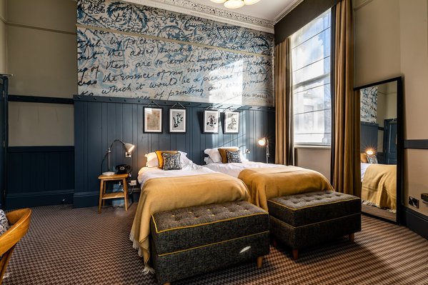 Brook Green Hotel