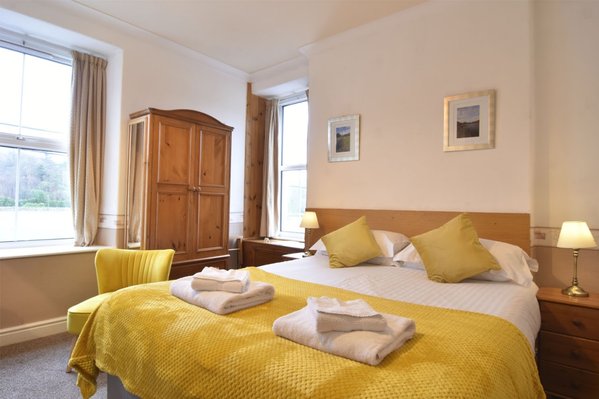 Brook House Inn