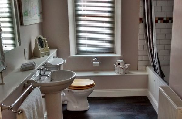 Brookshill House B & B