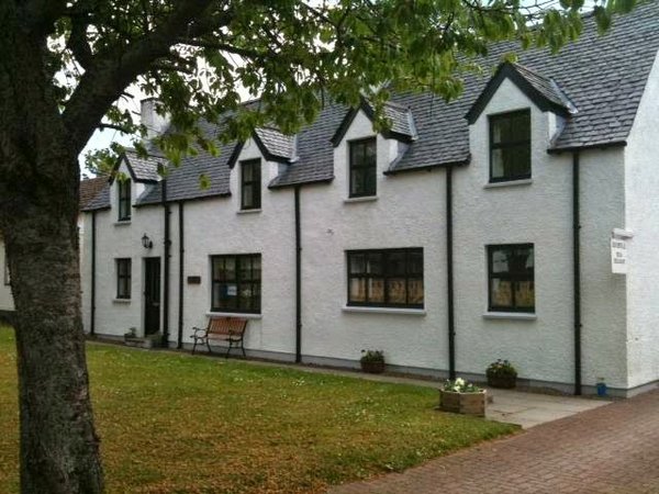 Broomview Cottage B & B